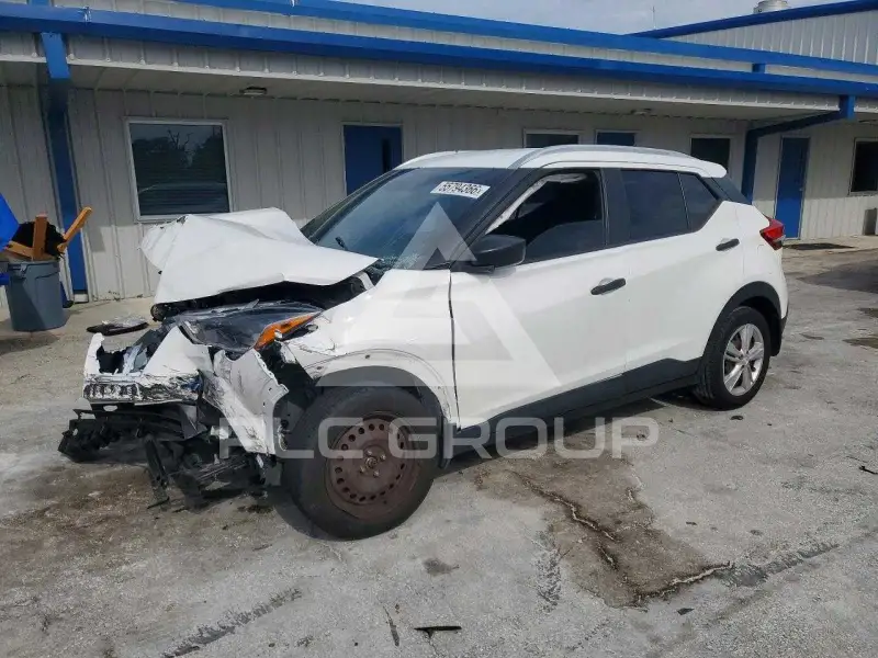 2018 Nissan KICKS photo