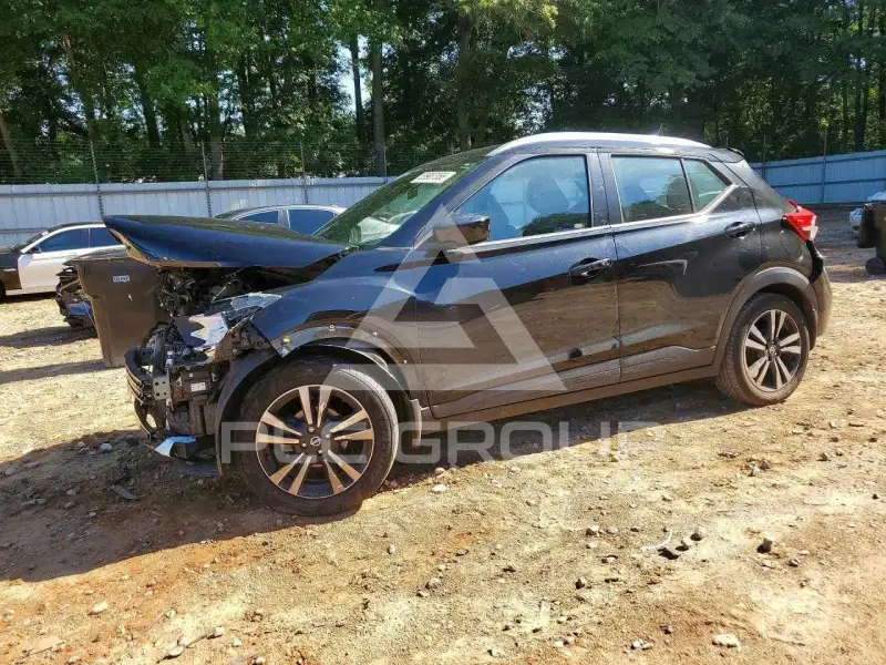 2018 Nissan KICKS фото
