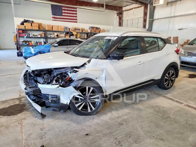 2018 Nissan KICKS фото