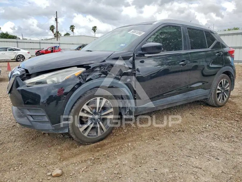 2018 Nissan KICKS photo