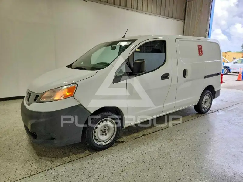 2018 Nissan NV photo