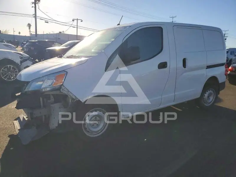 2018 Nissan NV 200 photo