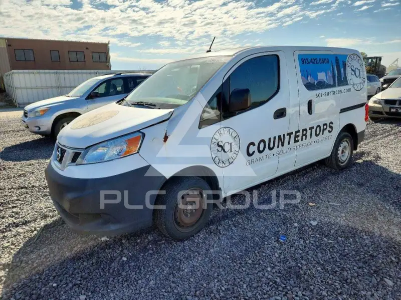 2018 Nissan NV фото