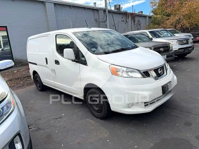 2018 Nissan NV фото