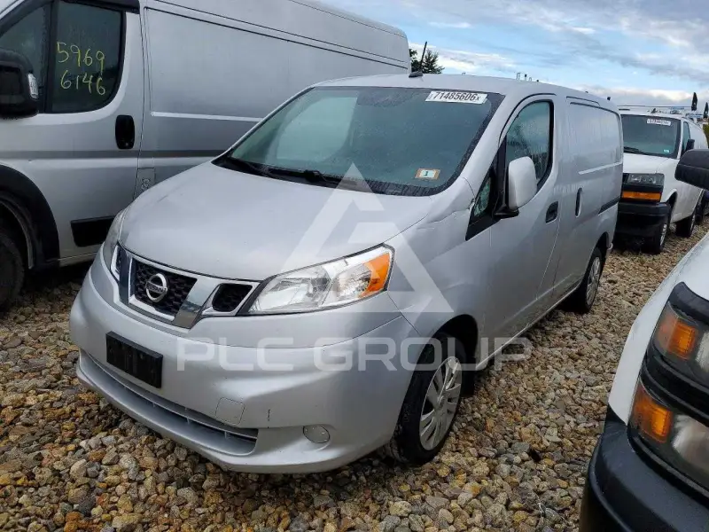 2018 Nissan NV фото