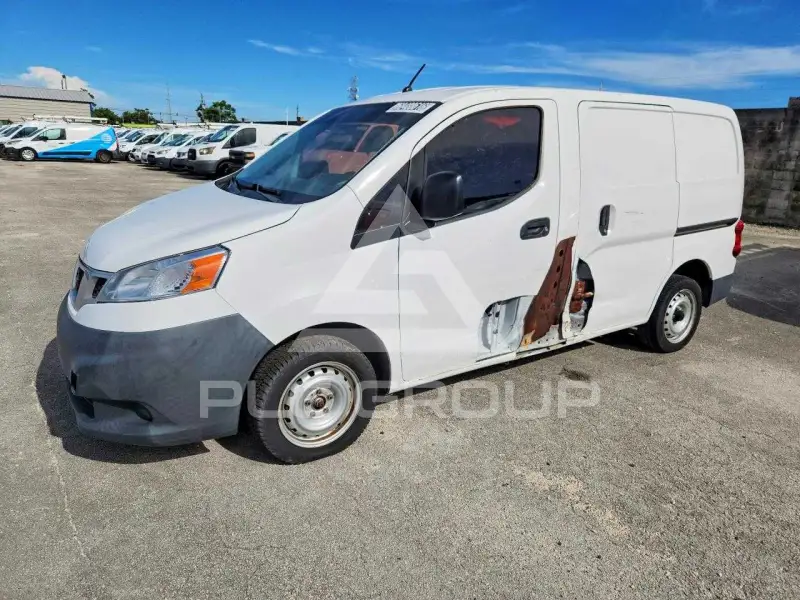 2018 Nissan NV фото