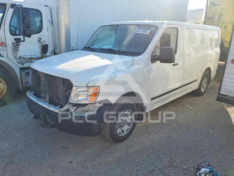 2018 Nissan NV photo