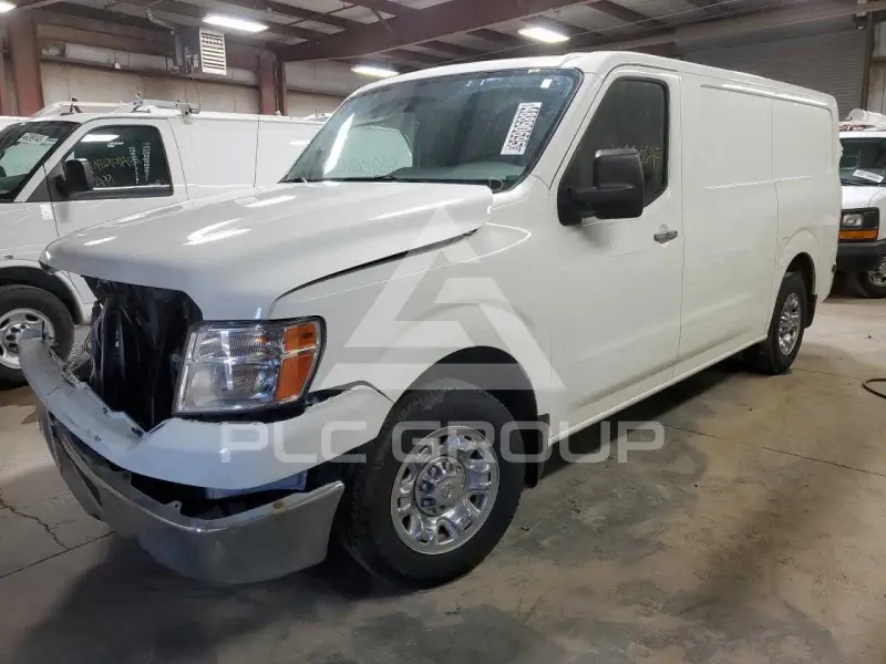 2018 Nissan NV photo