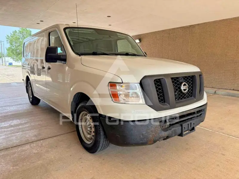 2018 Nissan NV фото