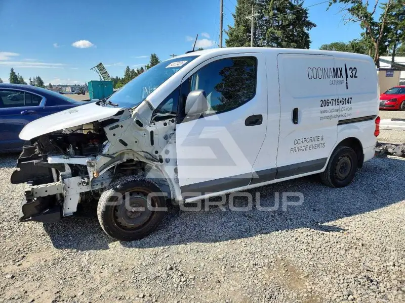 2018 Nissan NV фото