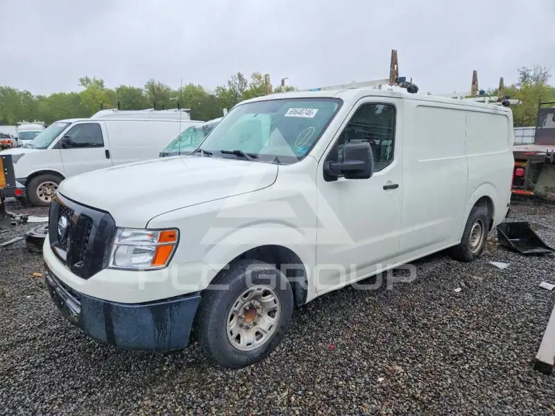 2018 Nissan NV photo