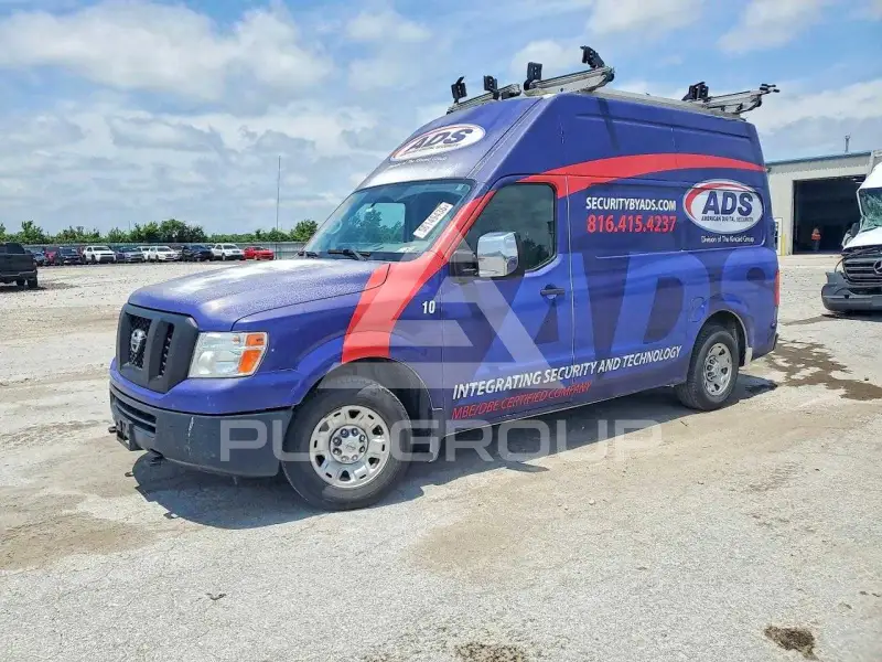 2018 Nissan NV фото