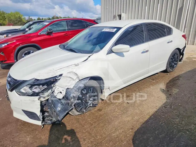2018 Nissan ALTIMA фото