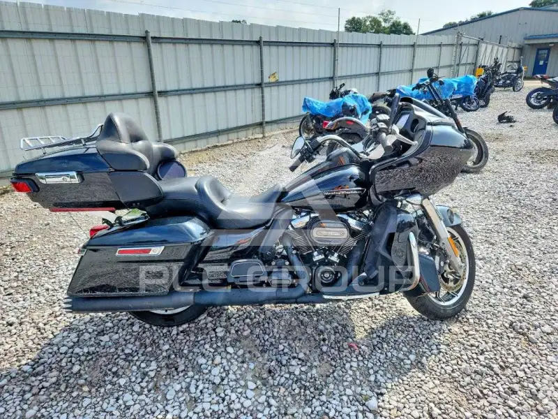 2018 Harley-Davidson FL фото