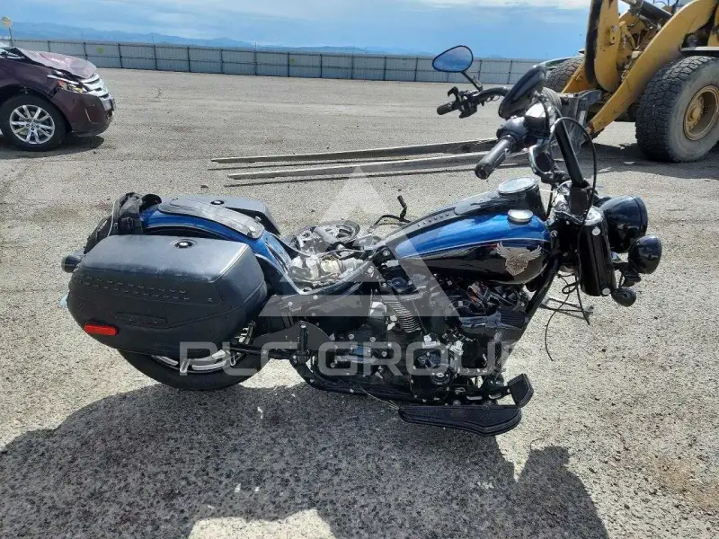 2018 Harley-Davidson FL photo