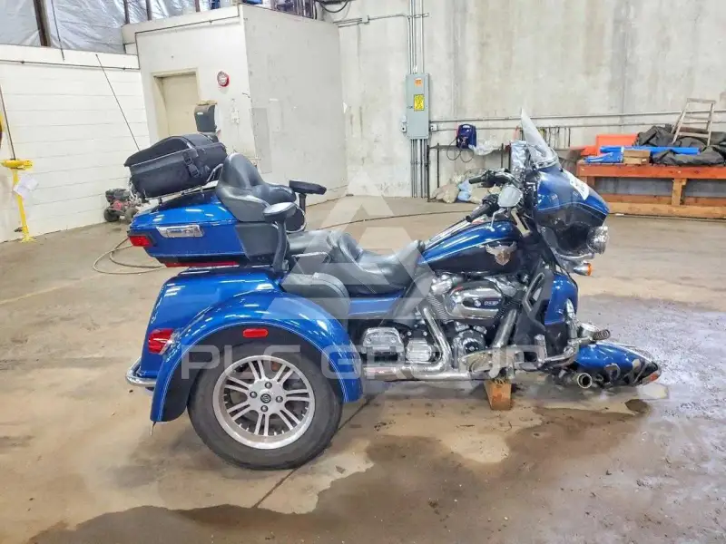 2018 Harley-Davidson FL фото
