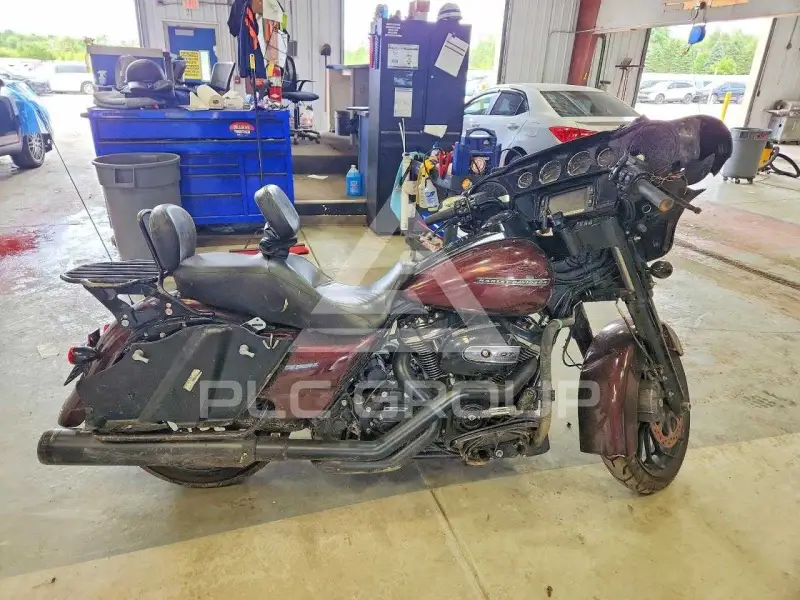 2018 Harley-Davidson FL фото