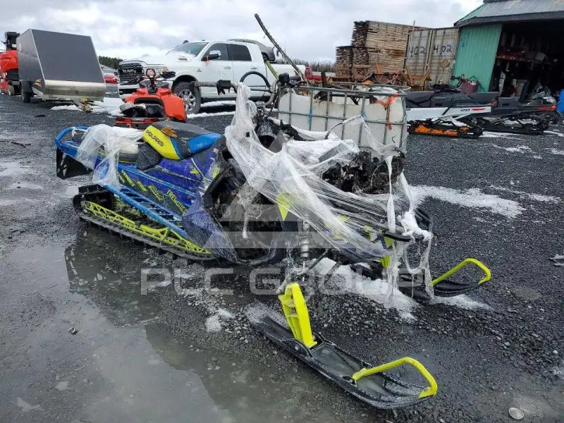 2018 Polaris  фото