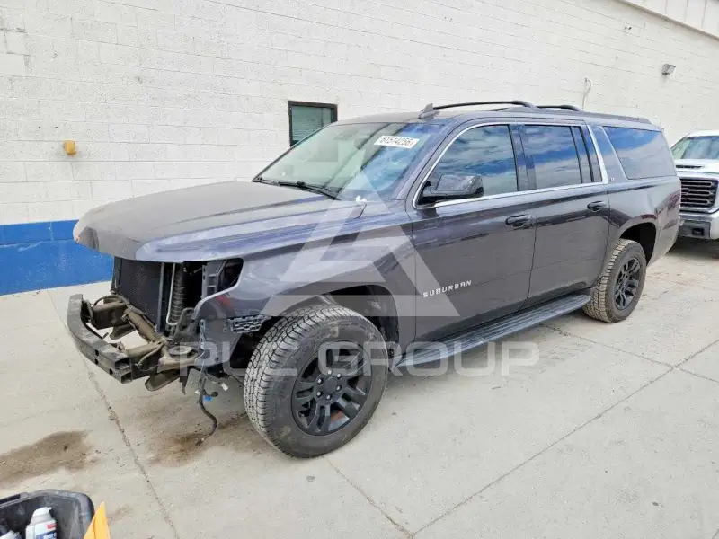 2018 Chevrolet Suburan photo