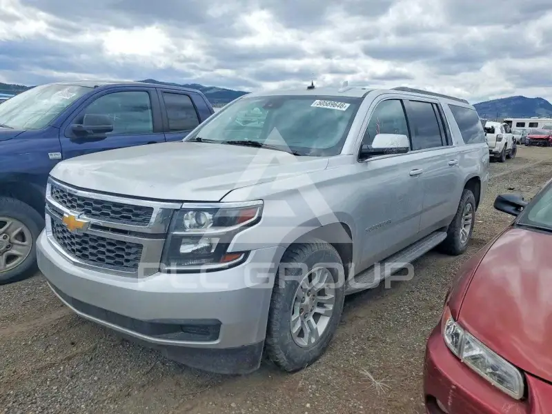 2018 Chevrolet Suburan photo
