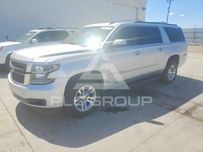 2018 Chevrolet Suburan photo