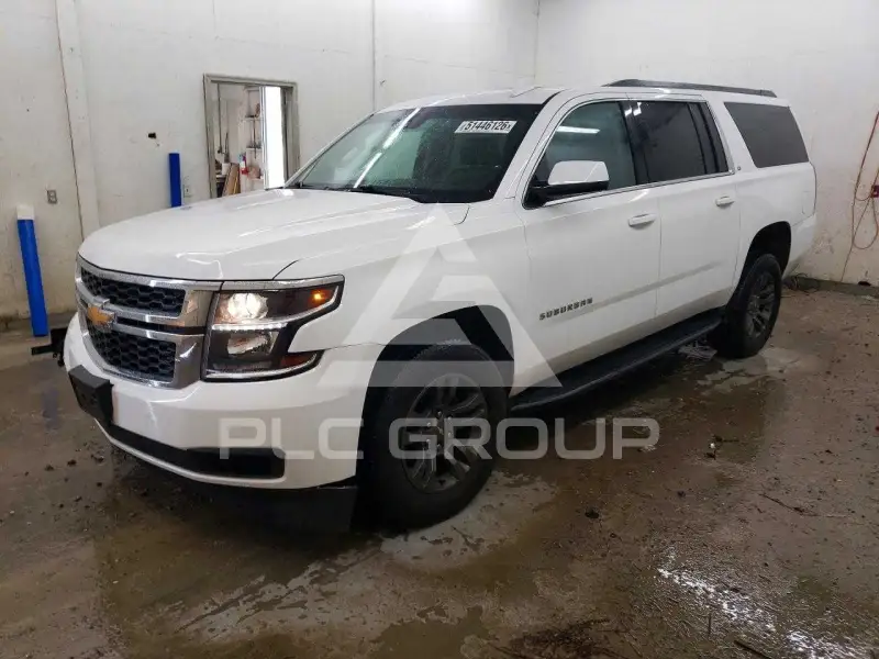 2018 Chevrolet Suburan photo
