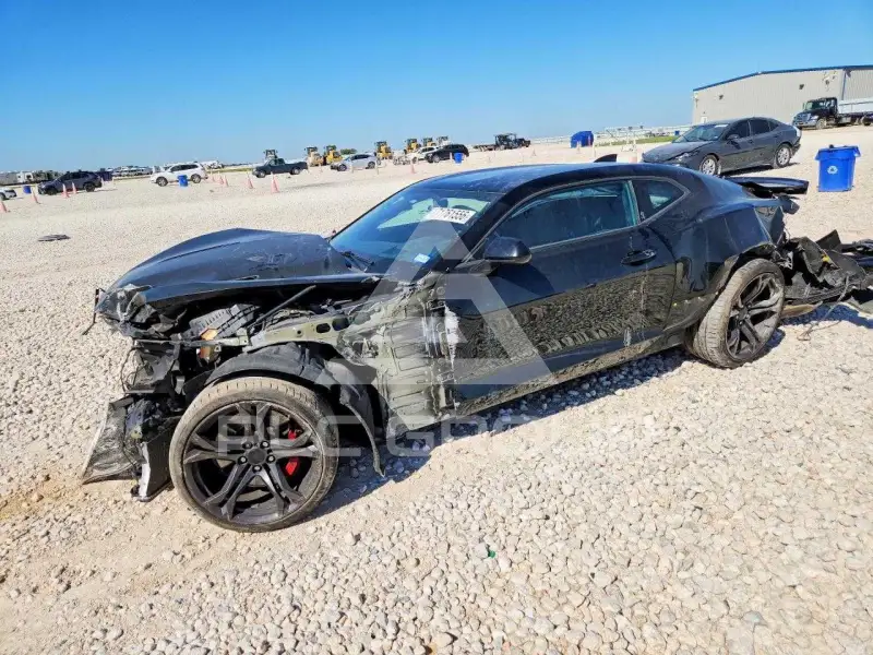2018 Chevrolet Camaro фото