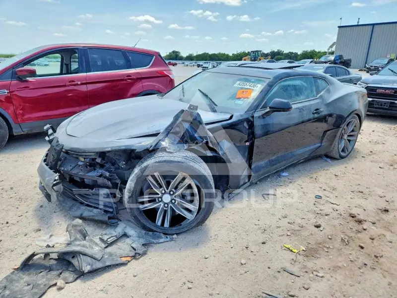 2018 Chevrolet Camaro photo
