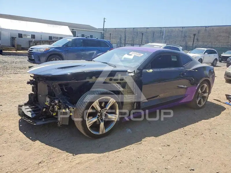 2018 Chevrolet Camaro photo