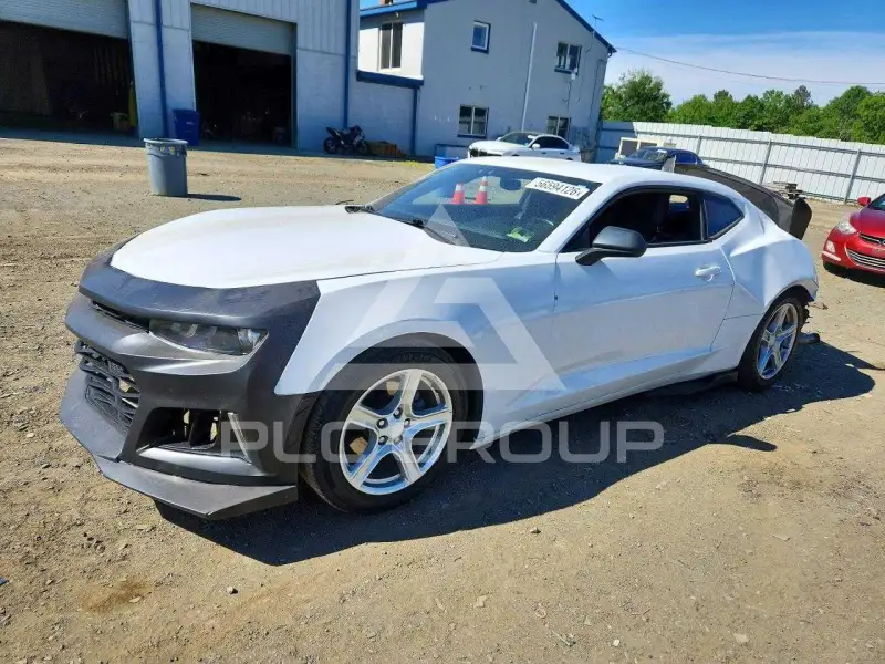 2018 Chevrolet Camaro photo