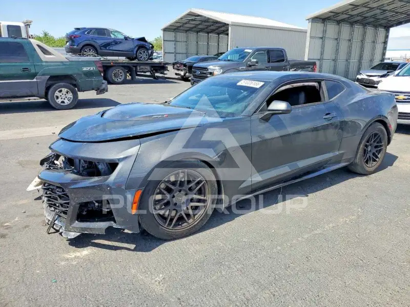 2018 Chevrolet Camaro photo