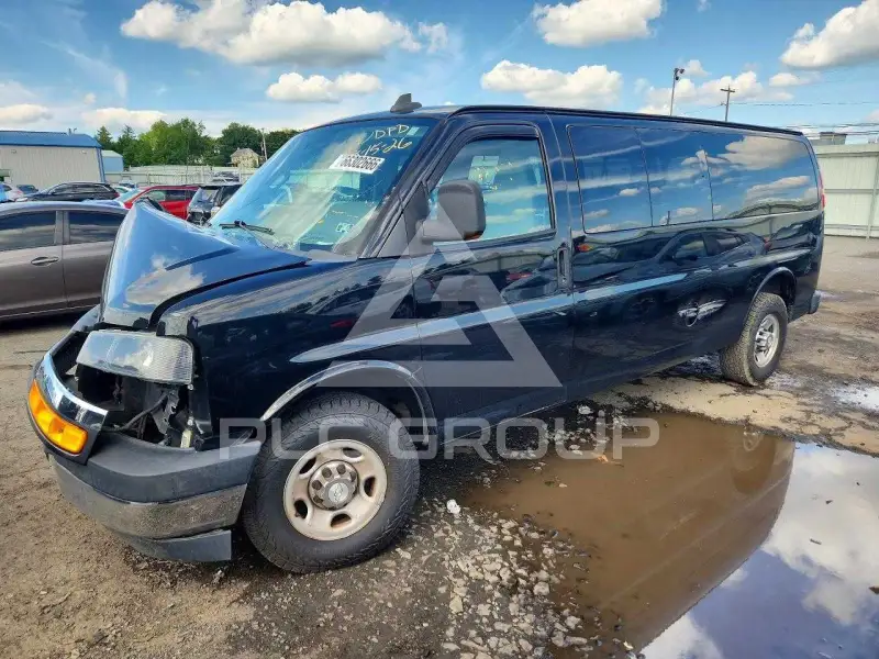 2018 Chevrolet Express фото