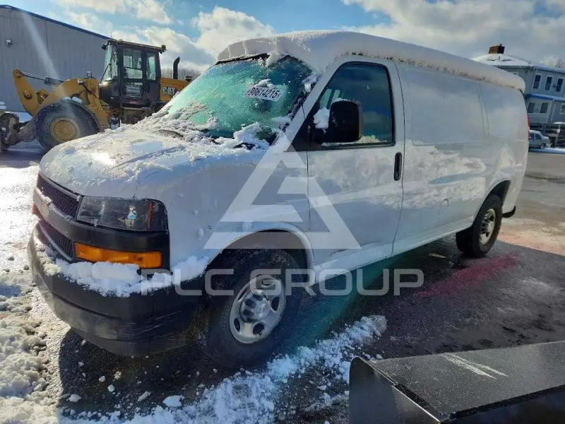 2018 Chevrolet Express фото