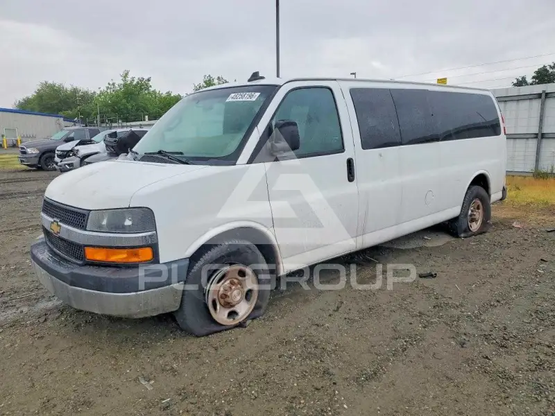 2018 Chevrolet Express фото