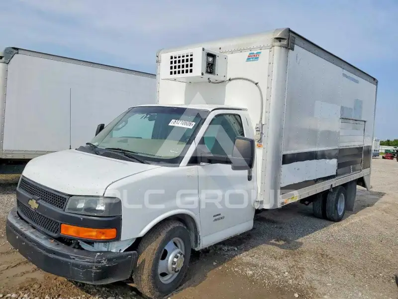 2018 Chevrolet Express фото