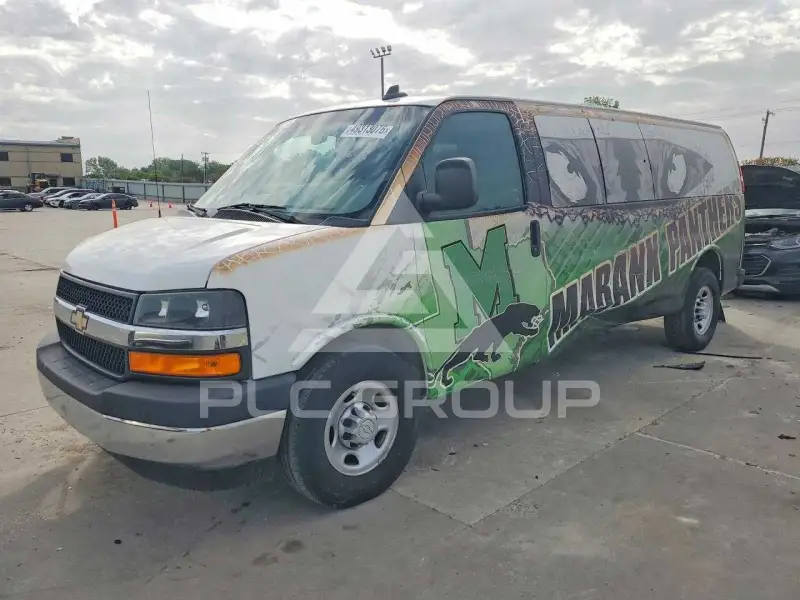 2018 Chevrolet Express фото