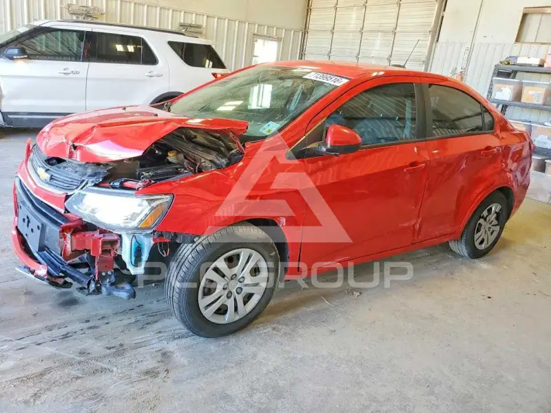 2018 Chevrolet Sonic photo