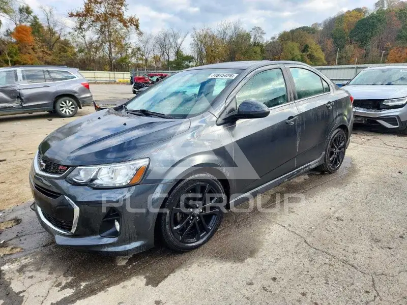 2018 Chevrolet Sonic photo