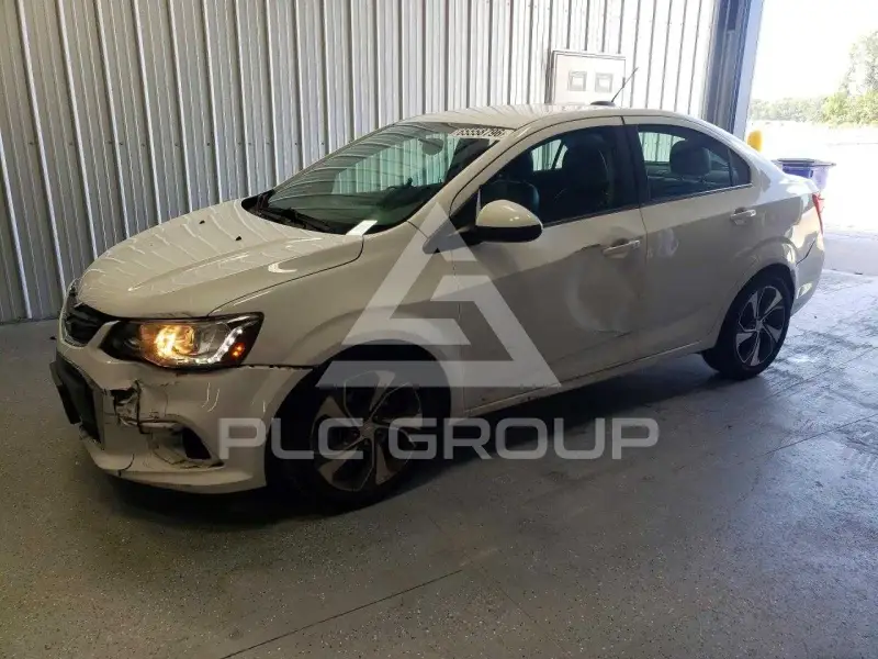 2018 Chevrolet Sonic фото