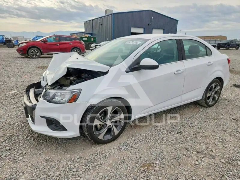 2018 Chevrolet Sonic фото