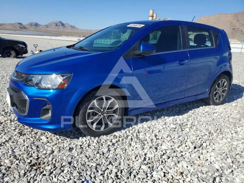 2018 Chevrolet Sonic photo