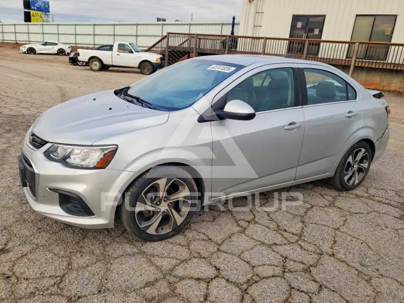 2018 Chevrolet Sonic фото
