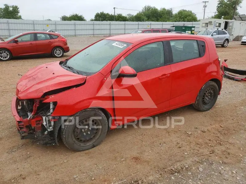 2018 Chevrolet Sonic фото