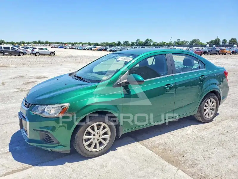 2018 Chevrolet Sonic фото