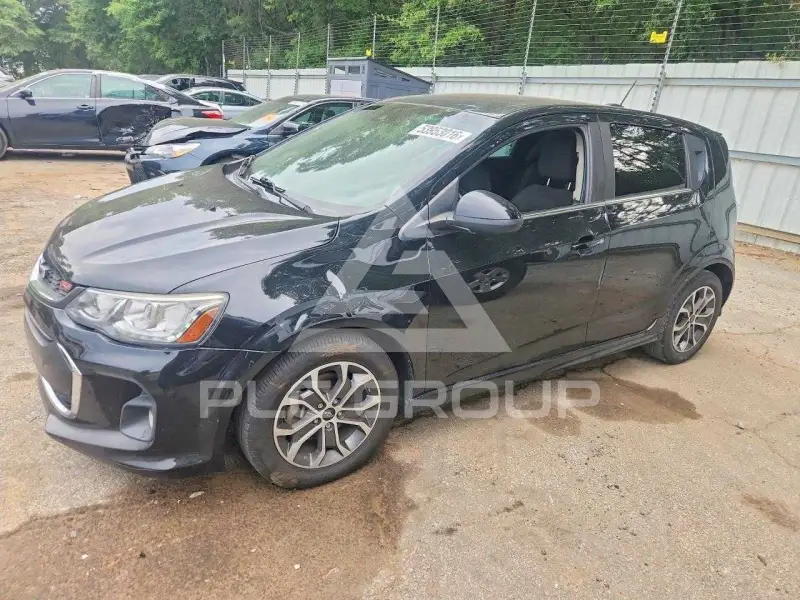 2018 Chevrolet Sonic photo