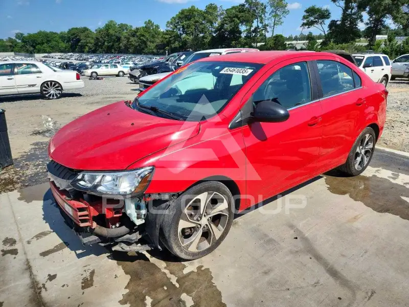 2018 Chevrolet Sonic фото