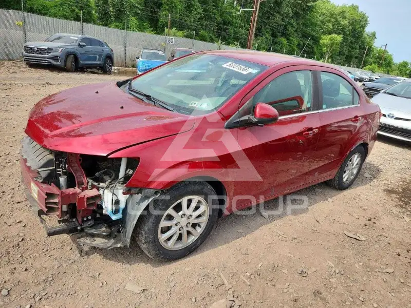 2018 Chevrolet Sonic фото