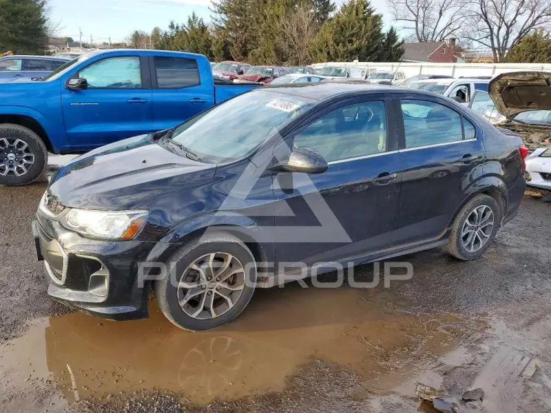 2018 Chevrolet Sonic photo