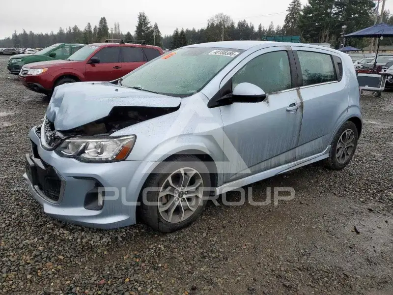 2018 Chevrolet Sonic фото