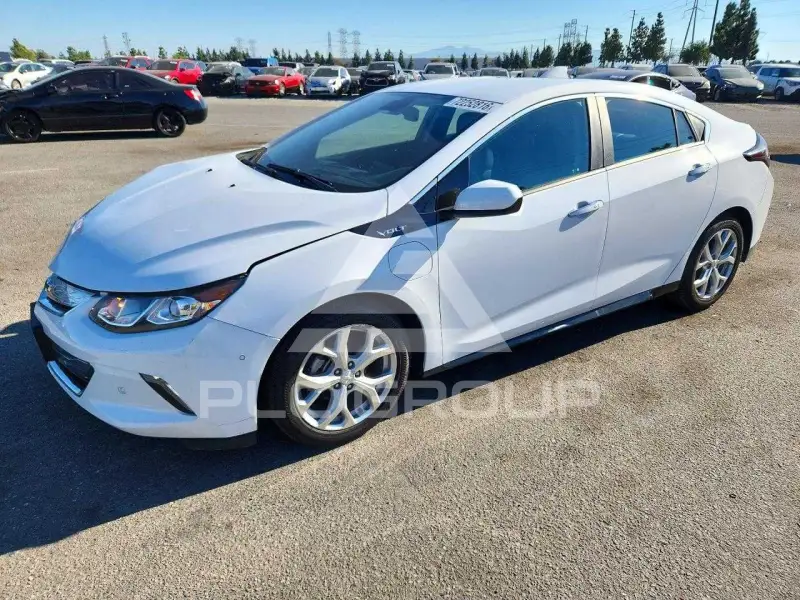 2018 Chevrolet Volt фото